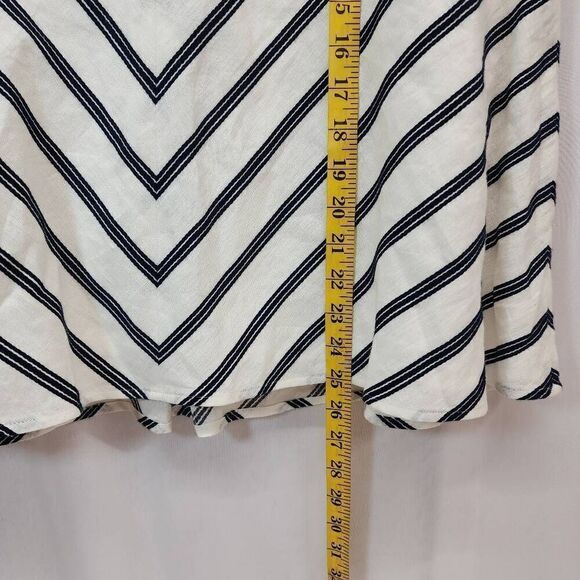 Talbots Size 6 Asymmetrical Stripes A Line Skirt Career Knee-Length U - Picture 2 of 6